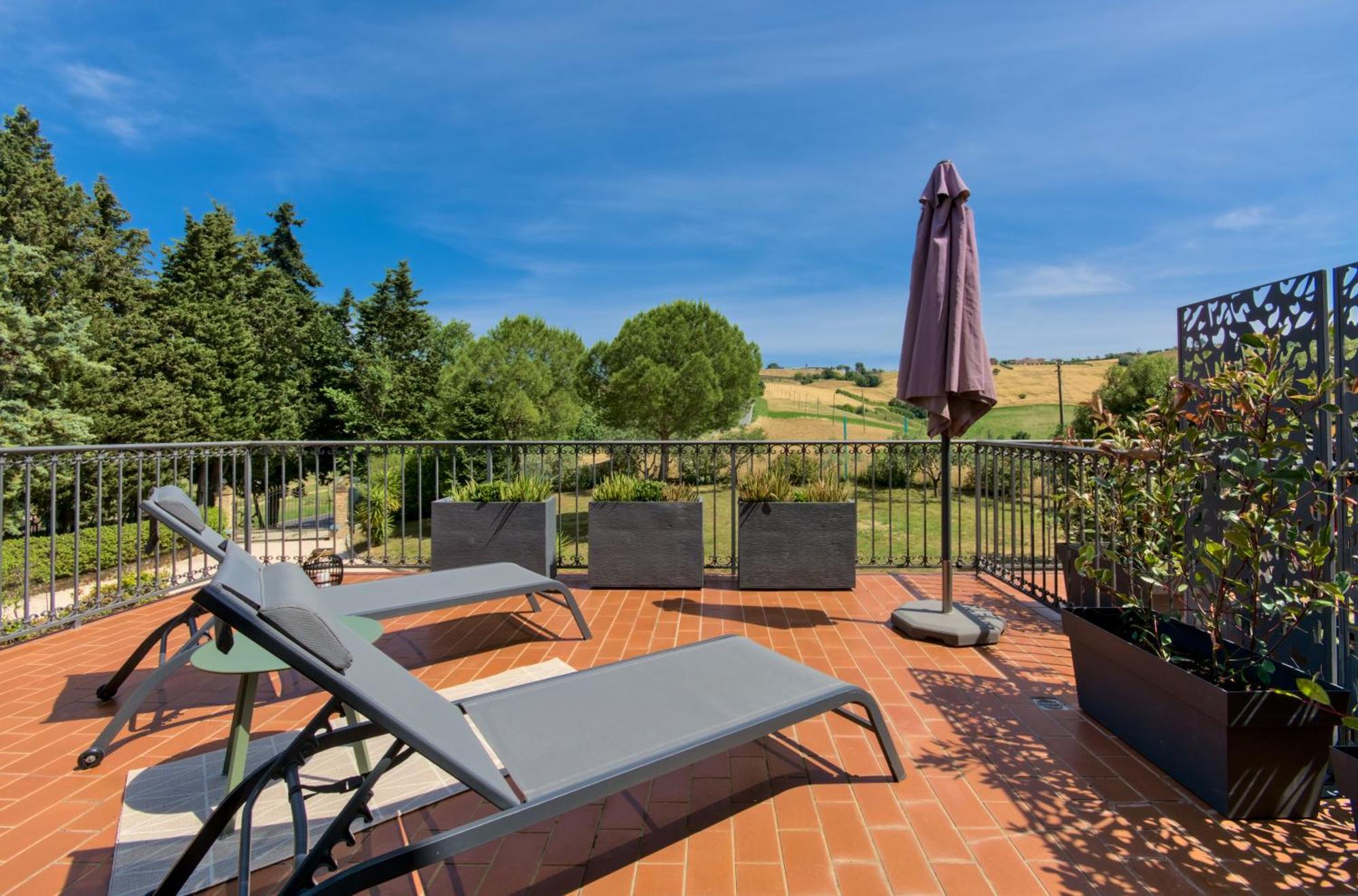 Villa Morro Suites Morrovalle Exteriör bild